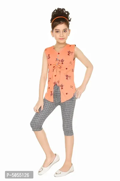 Stylish Cotton Blend Peach Floral Print Shirt With Capri Set For Girls-thumb2