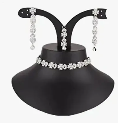 COLOURFUL DESIRE Diamond Plated Alloy Jewellery Set With White Austrian Diamond For Women with Beautiful Earing and Maangtikka for Girls and Women