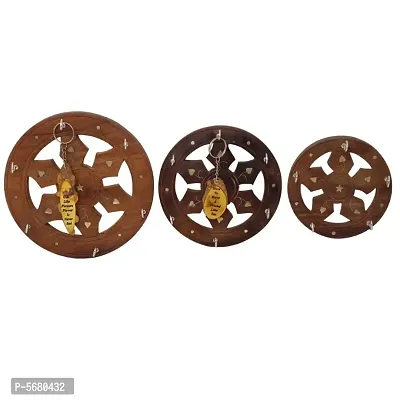 Round Wheel Shaped Key Hangers (Set Of 3)