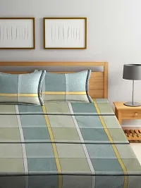 Green Geometric TC Cotton Blend King Size Bedsheet with 2 Pillow Covers-thumb1