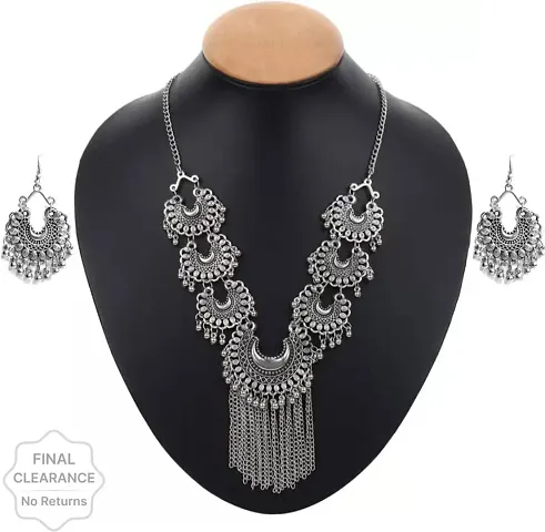 Must Have Jewellery Set 