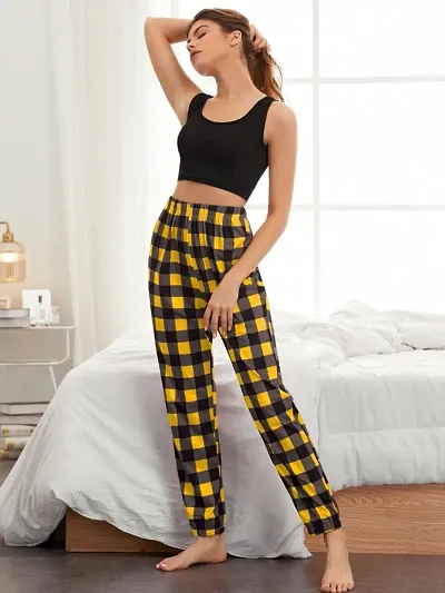 Trendy Checked Cotton Mid Rise Trouser