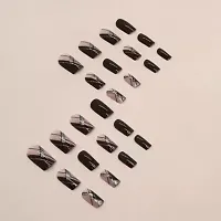 Set of 24 Beautiful Artificial Nails-thumb1