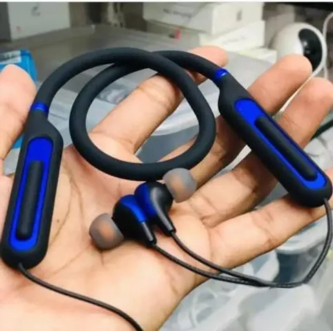 New Trending Bluetooth earphone