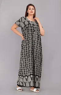 Comfortable Black Cotton Nightdress For Women-thumb1