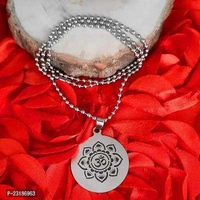 Sullery  l Aum Om Yoga Hindu Spiritual Amulet Charm Locket With Chain-thumb0