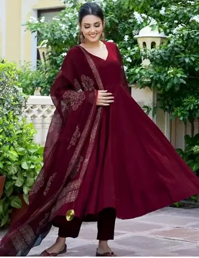 Stylish Women Kurta, Bottom with Dupatta Set