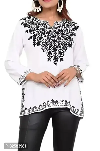 Women Embroidered Cotton Blend Straight Kurta-thumb0