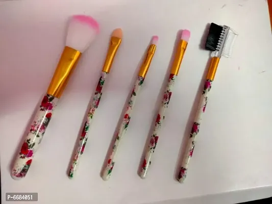 Beautify Printed 5 different types of makeup brush