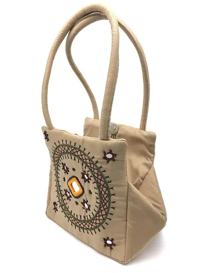Handmade Embroidered Ladies Sling Bag & matching silk scarf – currypeepal
