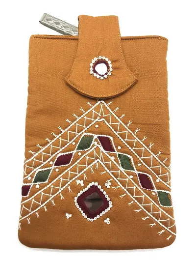 SriShopify Handicrafts Women's Mobile Sari Pouch, Beads Mirror Work and Thread Stitching Handmade Saree Hook, Small, Multicolour Saree Wallet