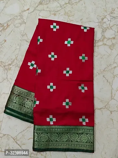 An Exclusive Banarasi Silk Saree with Pasapalli-thumb0