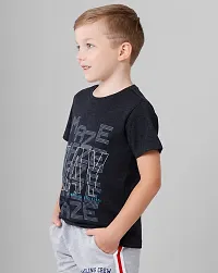 Stylish Grey Cotton Blend Printed Tees For Boys-thumb2