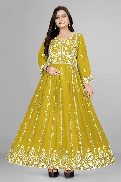 Attractive Georgette Gown for Women