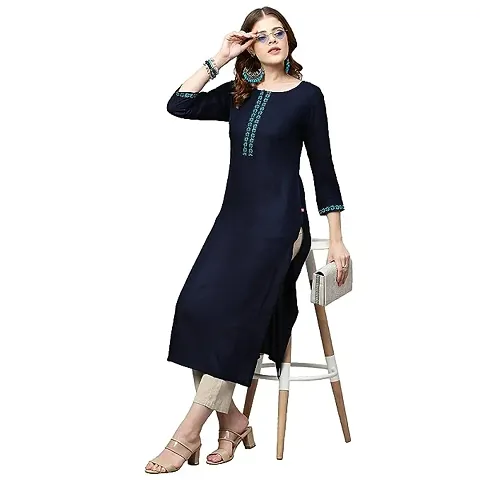 Stylish Womens Blend Solid Straight Kurta