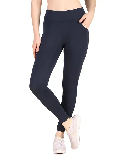 Best Track Pants for Women: अब वर्कआउट होगा आसान स्ट्रेचेबल और सॉफ्ट  फैब्रिक ट्रैक पैंट के साथ | best track pants for women with stretchable and  soft fabric | HerZindagi