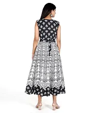 Stylish Cotton Printed Black A-Line Kurtas For Women-thumb2