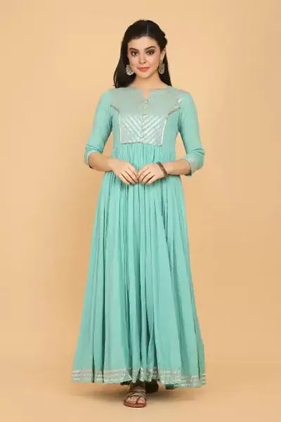 Must Have Georgette Ethnic Gowns 