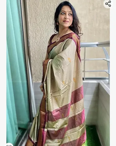 Beautiful Silk Saree With Blouse Piece