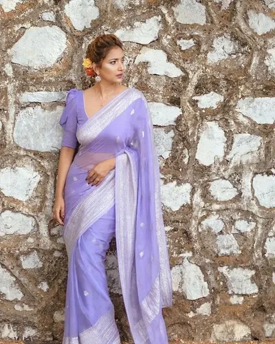 Attractive Cotton Saree with Blouse piece 