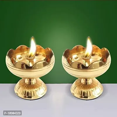 Wacky Brass Akhand Jyot| Decorative Brass Oil Lamp | Brass Table Diya Brass (Pack of 2) Table Diya Set-thumb0