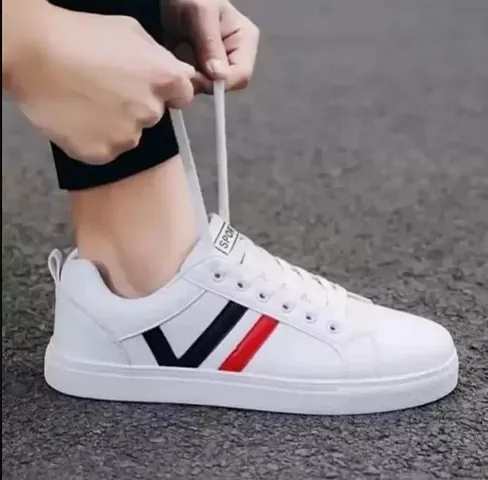 Stylish Solid Sneaker for Men