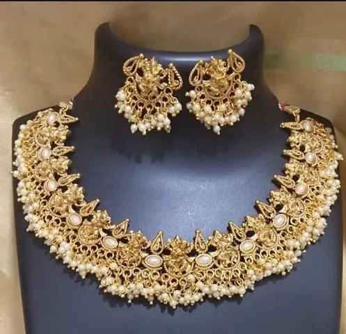 Traditional Alloy Necklace With Earrings Jewellery Set For Women