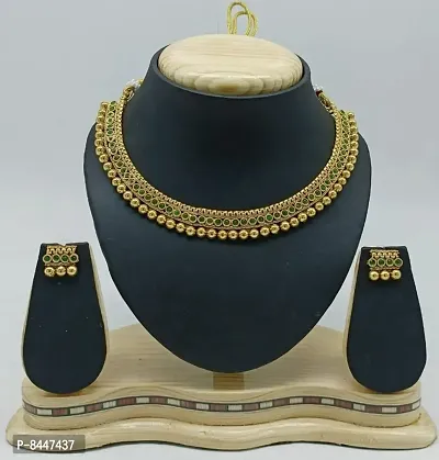 Trendy Golden Kundan Jewellery Set With Earrings For Women-thumb0