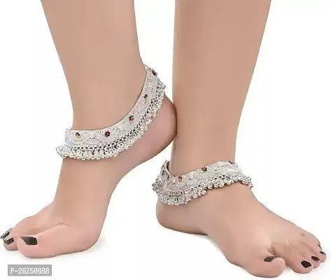 Shimmering Silver Plated Anklet For Women