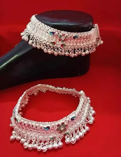 Shimmering Plated Anklet For Women