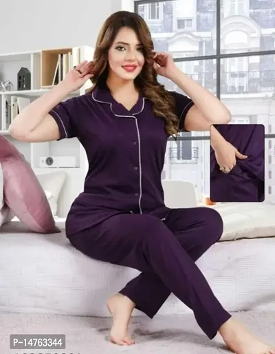 Nightsuits For Women/Preethi Solid Collared Night Suit For Women