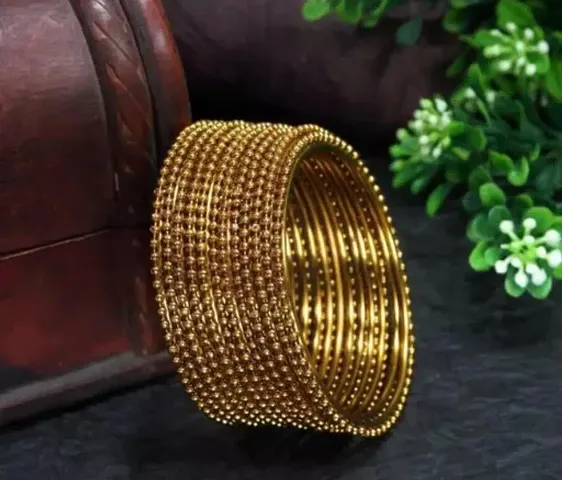 ELEGANT FASHION BANGLES