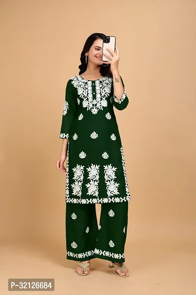 Stylish Green Rayon Embroidered Kurta Bottom Set For Women-thumb0