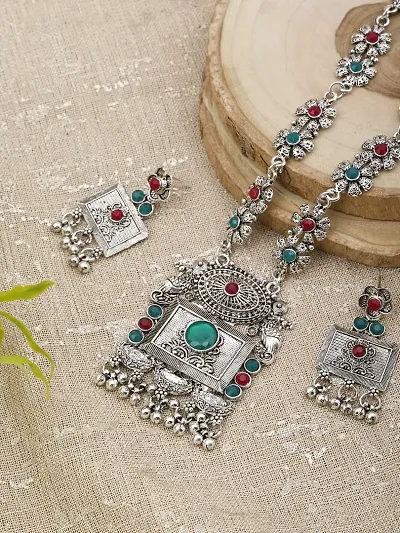 Must Have Jewellery Set 