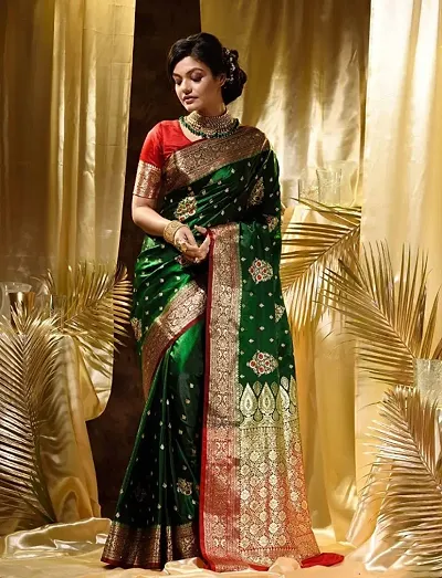 Beautiful Silk Blend Jacquard Saree with Blouse piece