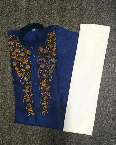 Reliable Khadi Kurta And Bottom Sets For Men