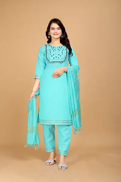 Stylish Rayon Kurta Set For Women