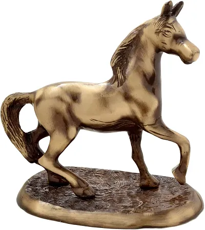 Decorative Statue Made of Brass For Home Decor