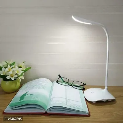 Gediya's Foldable Desk Lamp (White)