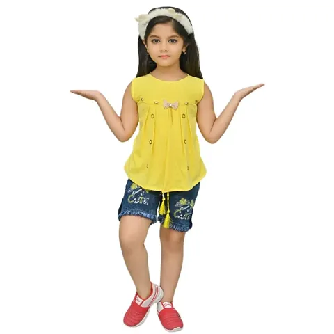 MEHZIN Girl's Cotton Silk Embellished Casual Wear Top & Shorts