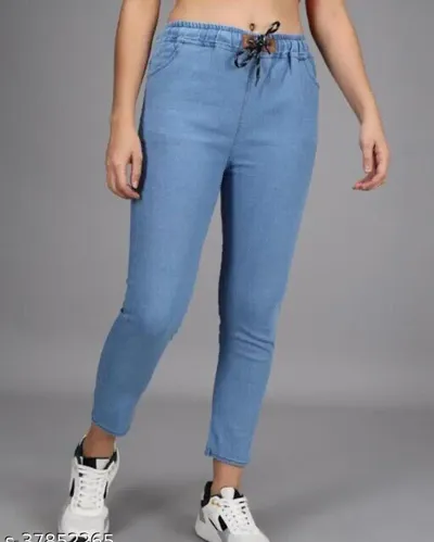 Classy Skinny Fit Solid Jeans