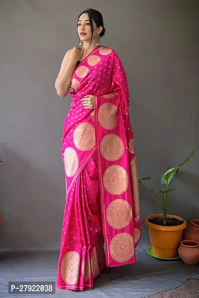 Stylish Pink Silk Blend Saree with Blouse piece For Women-thumb0