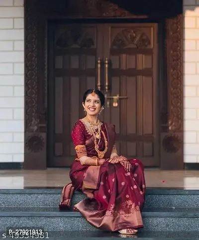 Stylish Maroon Silk Blend Saree with Blouse piece For Women-thumb2