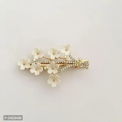 Radiant Elegance: Gold Floral Hair Pins with Dazzling White Stones - Stylish Clips for Girls (Pack of 1)-thumb3