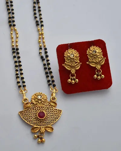 Elegant Copper Kundan Golden Mangalsutra With Earrings For Women