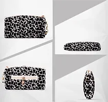 Stylish Black Artificial Leather Printed Clutches For Women-thumb1