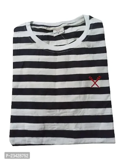 Striped Pattern T-Shirts(Small) (Black3)