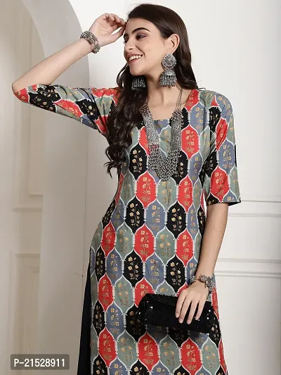 Amazing Stylish Crepe Printed Kurti For Women-thumb4