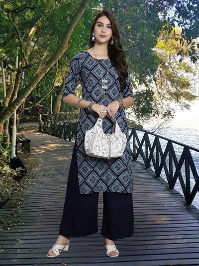 Stylish Crepe Stitched Kurta For Women