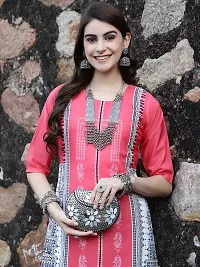 Elegant Crepe Printed Kurta For Women And Girls-thumb4